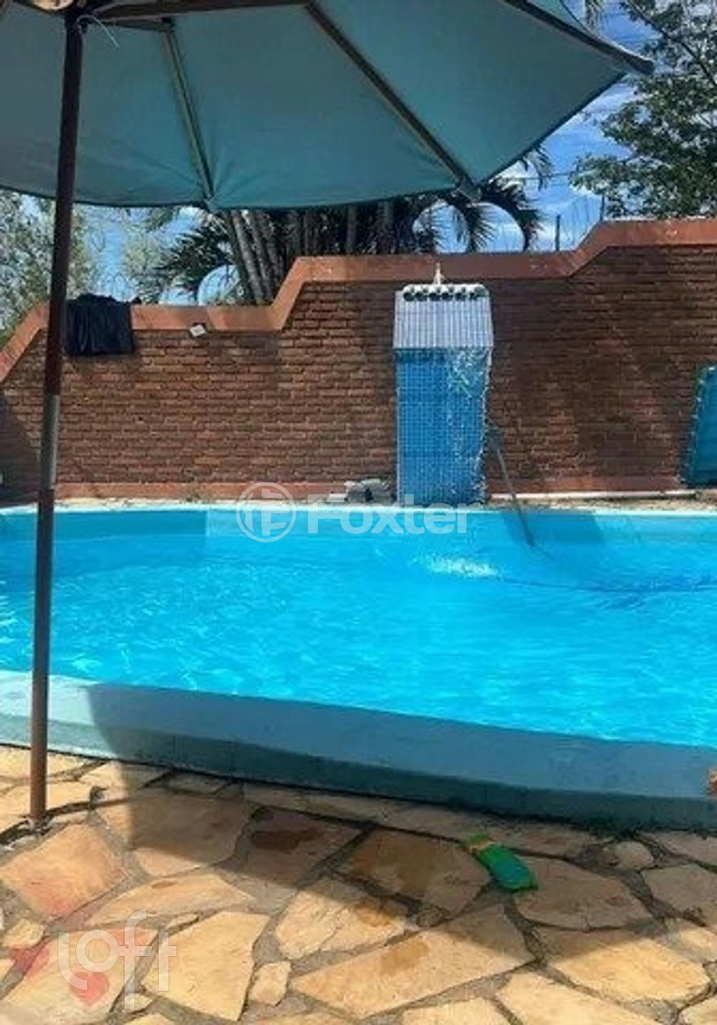 Casa à venda com 3 quartos, 222m² - Foto 2