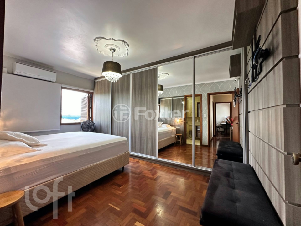 Casa à venda com 4 quartos, 246m² - Foto 18
