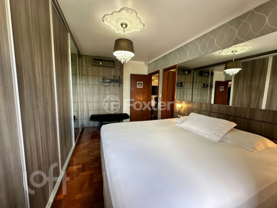 Casa à venda com 4 quartos, 246m² - Foto 19