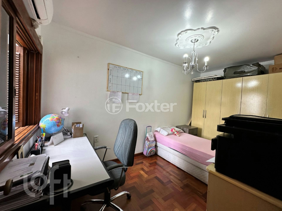 Casa à venda com 4 quartos, 246m² - Foto 29