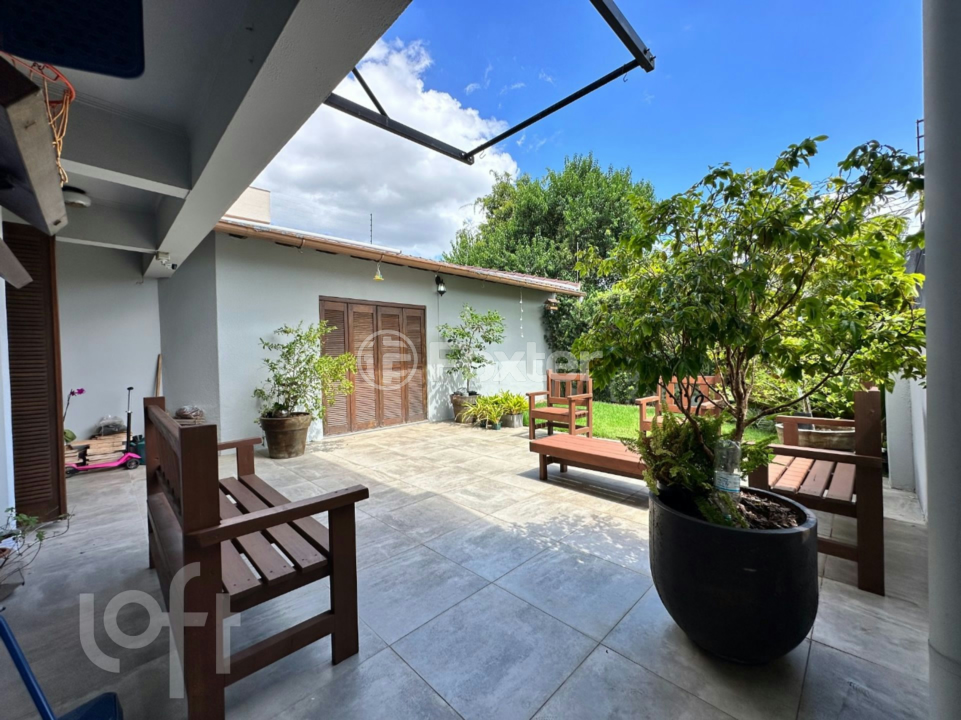 Casa à venda com 4 quartos, 246m² - Foto 37