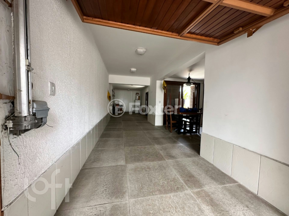 Casa à venda com 4 quartos, 246m² - Foto 41