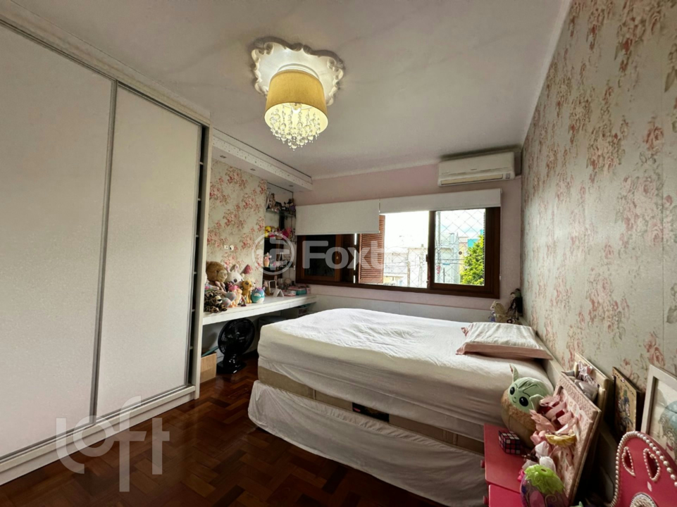 Casa à venda com 4 quartos, 246m² - Foto 22