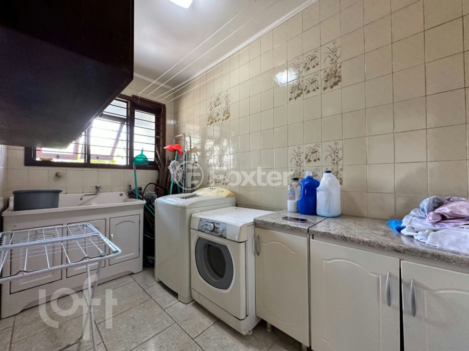 Casa à venda com 4 quartos, 246m² - Foto 34