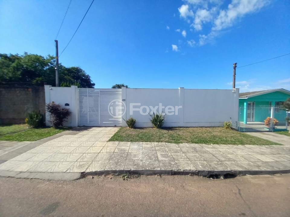 Casa à venda com 3 quartos, 155m² - Foto 1
