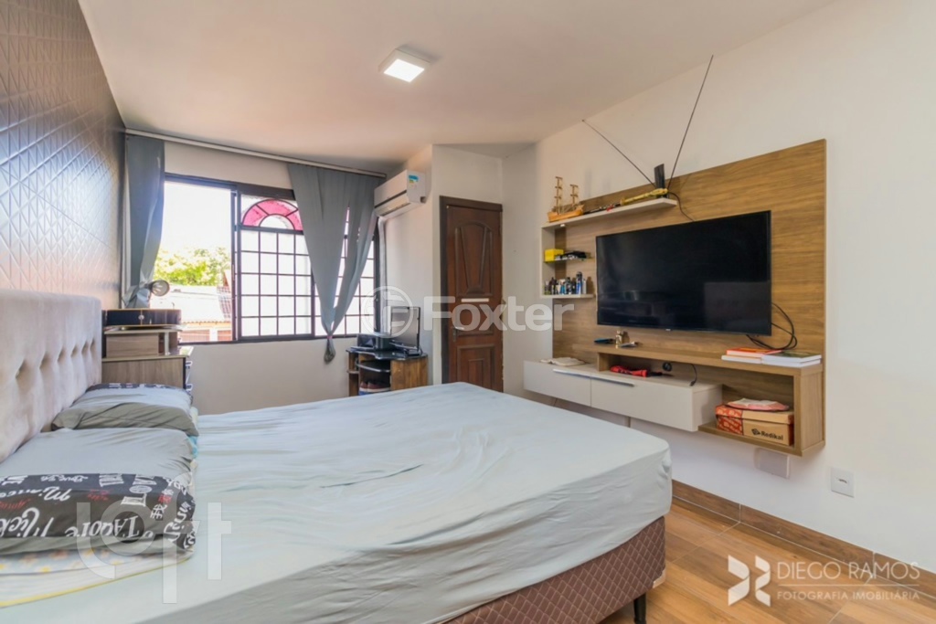 Casa à venda com 5 quartos, 310m² - Foto 23