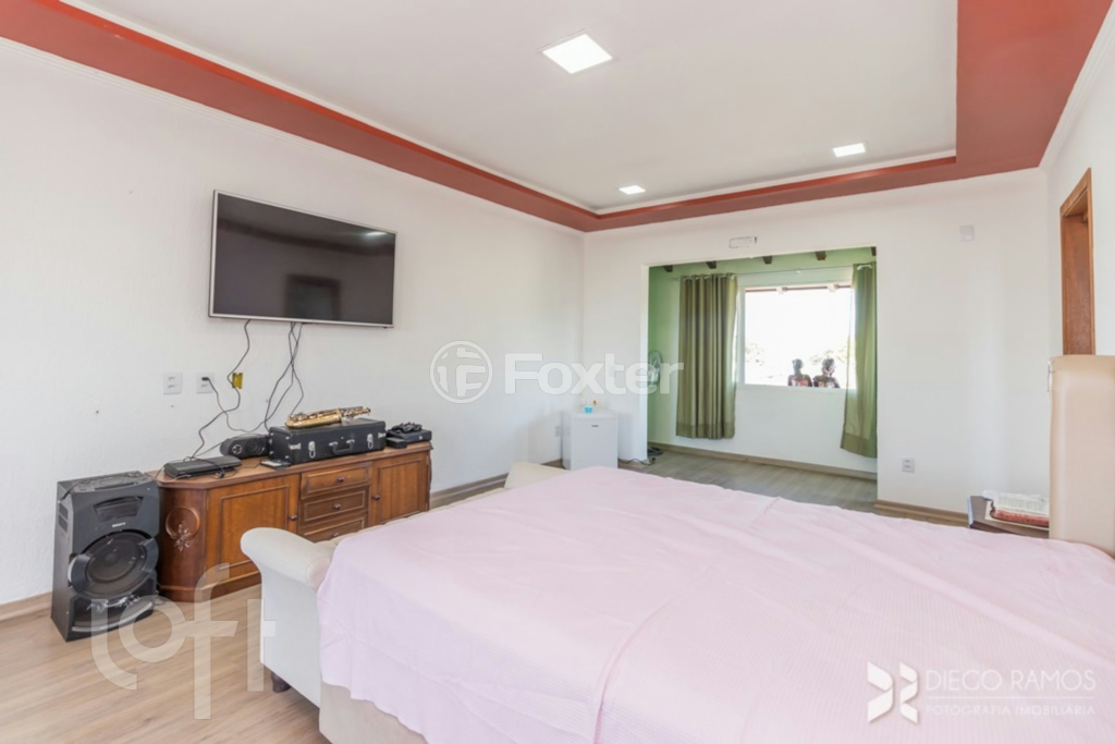 Casa à venda com 5 quartos, 310m² - Foto 15