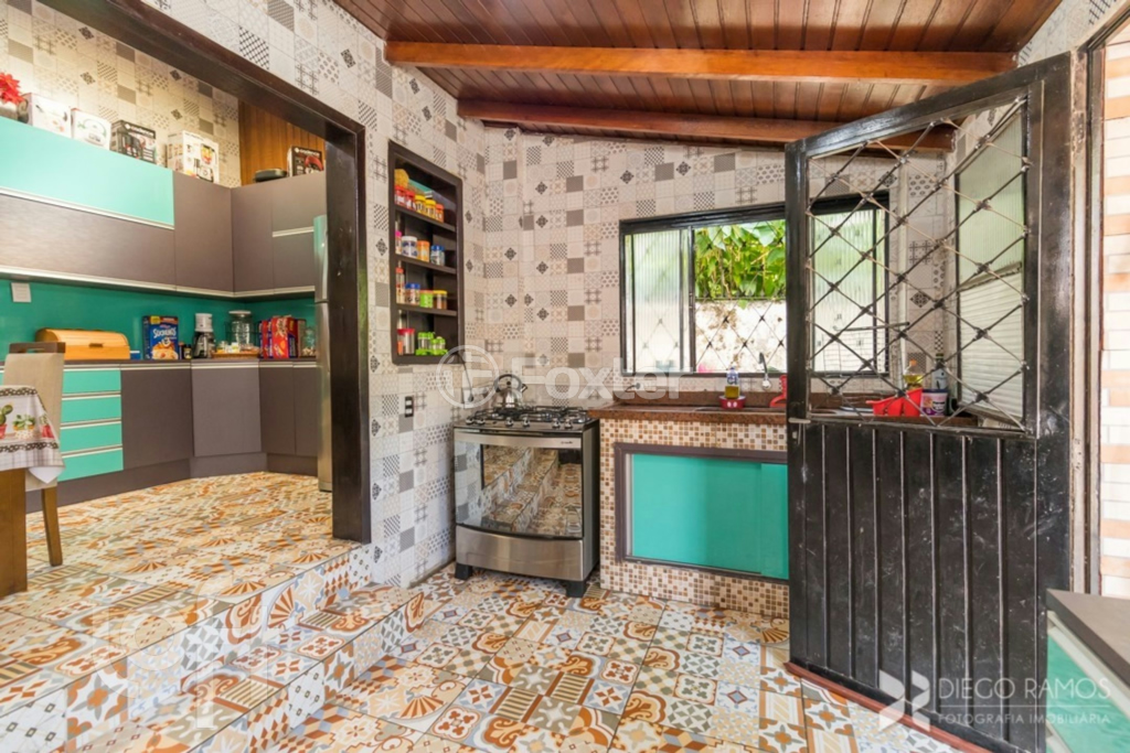 Casa à venda com 5 quartos, 310m² - Foto 12