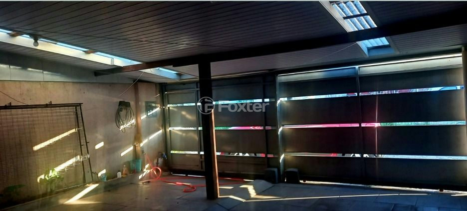 Casa à venda com 2 quartos, 180m² - Foto 8