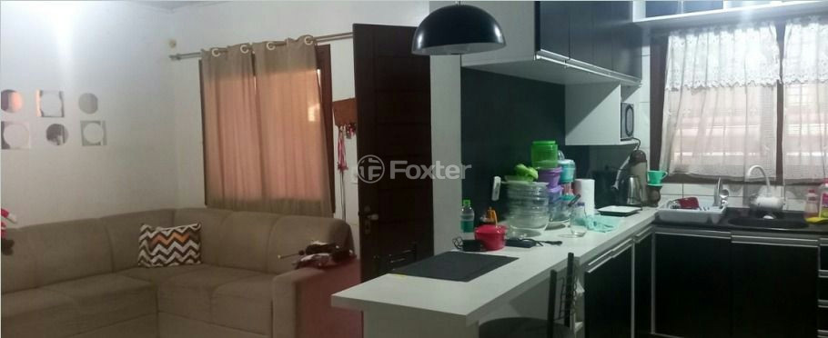 Casa à venda com 2 quartos, 180m² - Foto 2