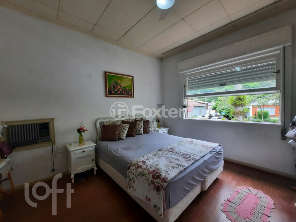 Casa à venda com 4 quartos, 242m² - Foto 18