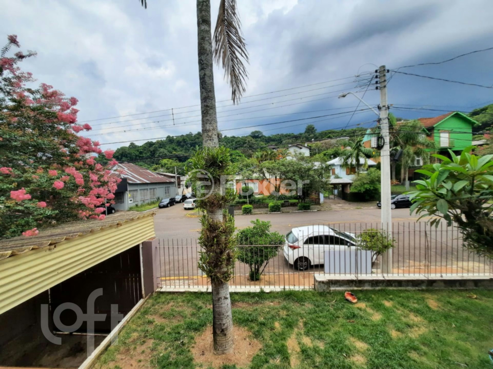 Casa à venda com 4 quartos, 242m² - Foto 30