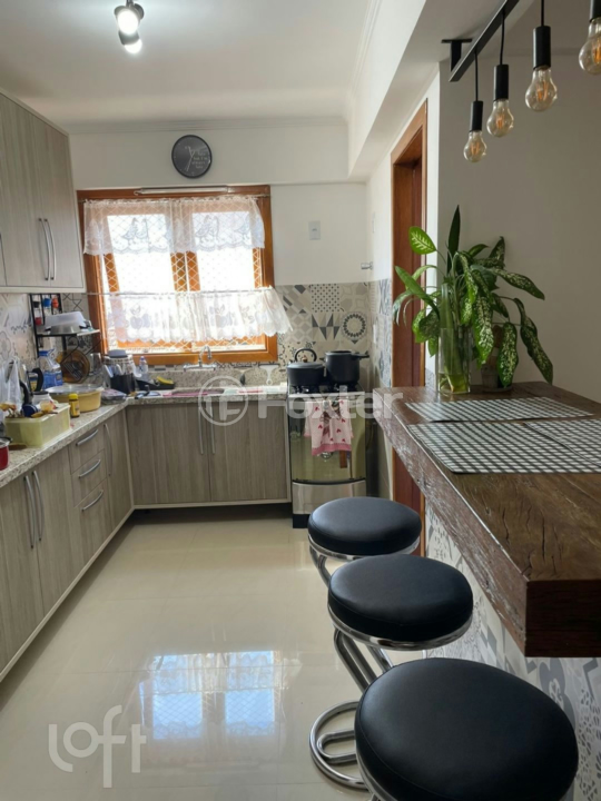 Apartamento à venda com 3 quartos, 123m² - Foto 4