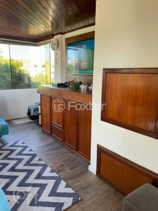 Apartamento à venda com 3 quartos, 123m² - Foto 2