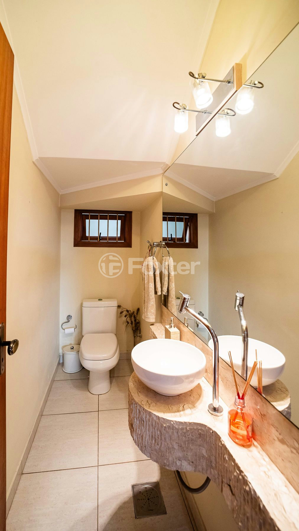 Casa à venda com 4 quartos, 247m² - Foto 30