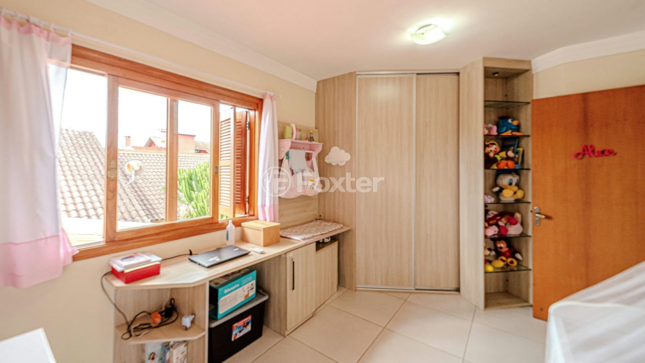Casa à venda com 4 quartos, 247m² - Foto 21