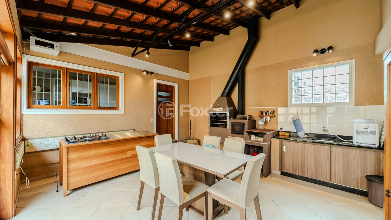 Casa à venda com 4 quartos, 247m² - Foto 35