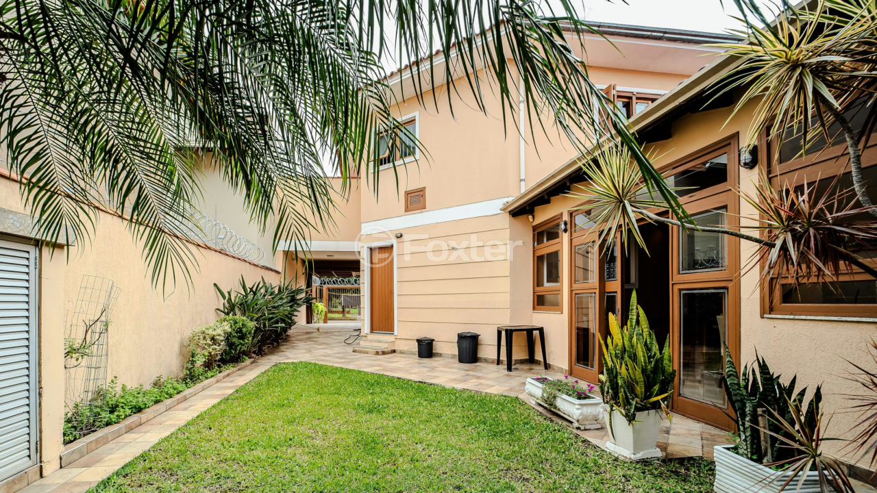 Casa à venda com 4 quartos, 247m² - Foto 33