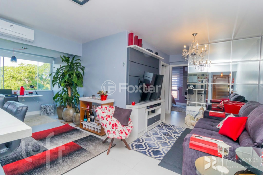 Apartamento à venda com 2 quartos, 73m² - Foto 2