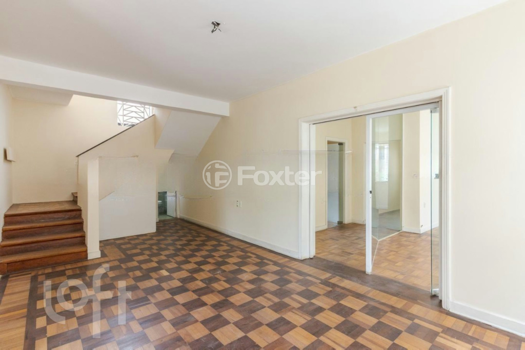 Casa à venda com 3 quartos, 541m² - Foto 4