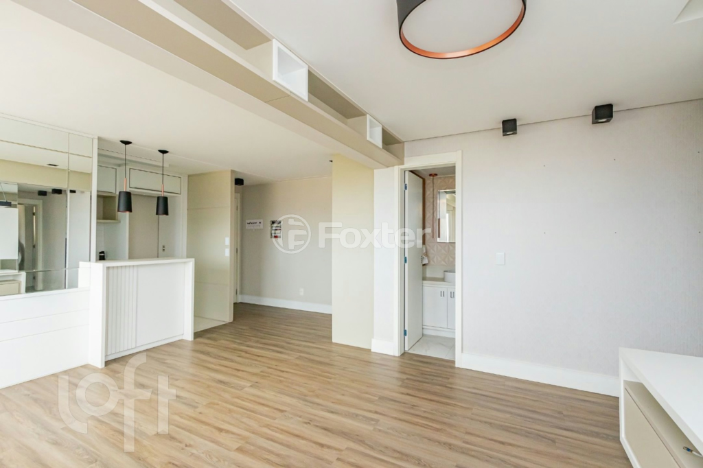 Apartamento à venda com 2 quartos, 65m² - Foto 4