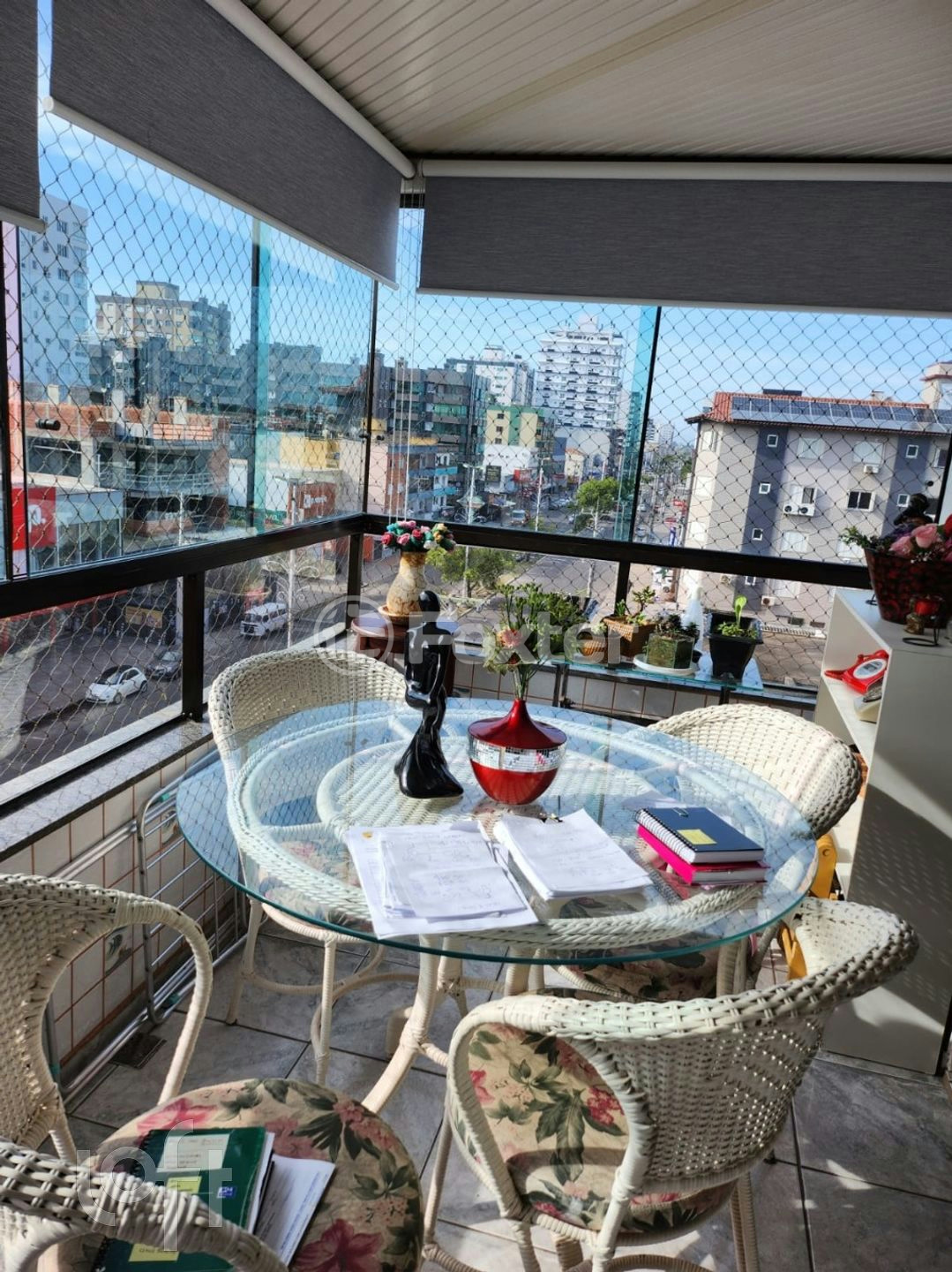 Apartamento à venda com 2 quartos, 76m² - Foto 3