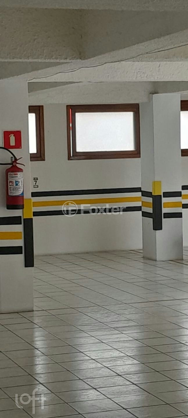 Apartamento à venda com 2 quartos, 76m² - Foto 17