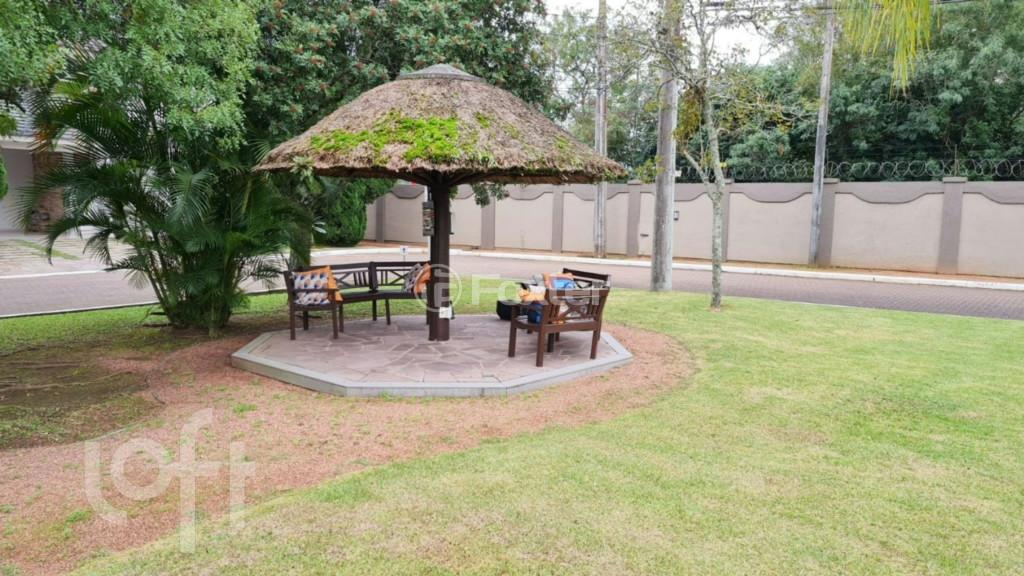 Casa de Condomínio à venda com 3 quartos, 285m² - Foto 37