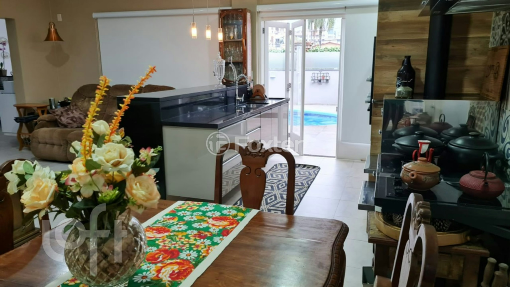 Casa de Condomínio à venda com 3 quartos, 285m² - Foto 7