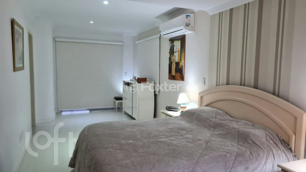 Casa de Condomínio à venda com 3 quartos, 285m² - Foto 14