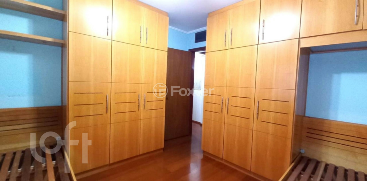 Apartamento à venda com 3 quartos, 228m² - Foto 19