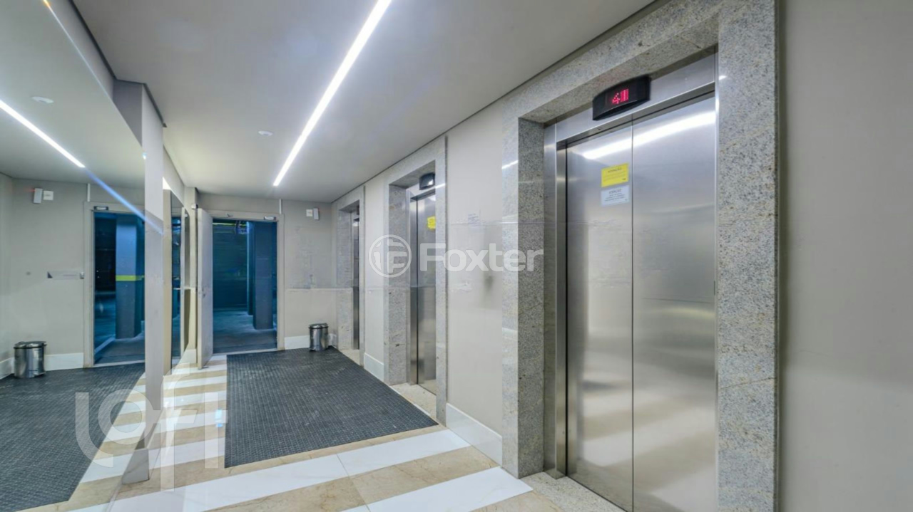 Apartamento à venda com 2 quartos, 57m² - Foto 20