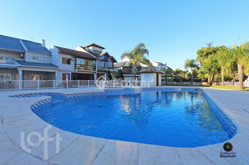 Casa à venda com 3 quartos, 210m² - Foto 35