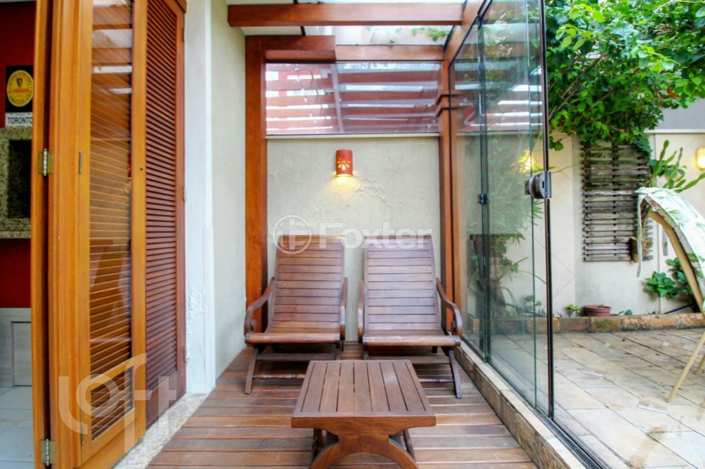 Casa à venda com 3 quartos, 210m² - Foto 5