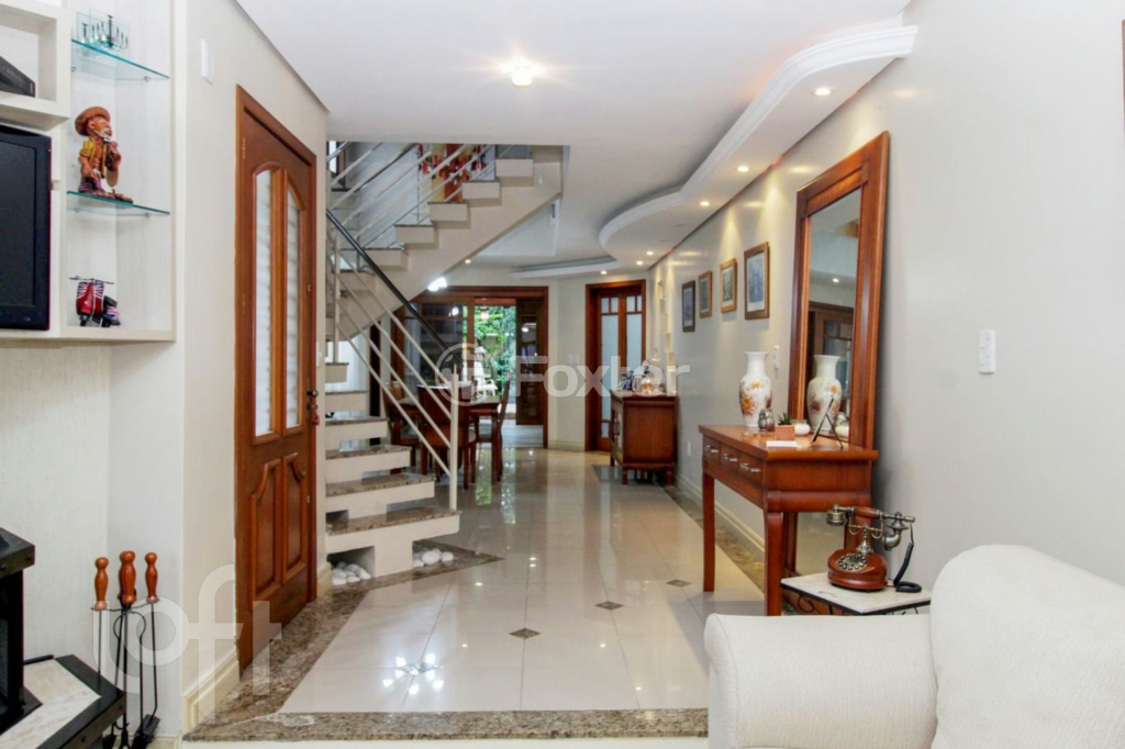 Casa à venda com 3 quartos, 210m² - Foto 10