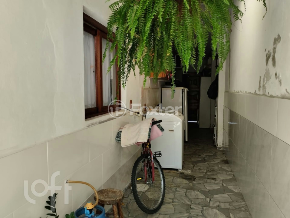 Casa à venda com 2 quartos, 100m² - Foto 11