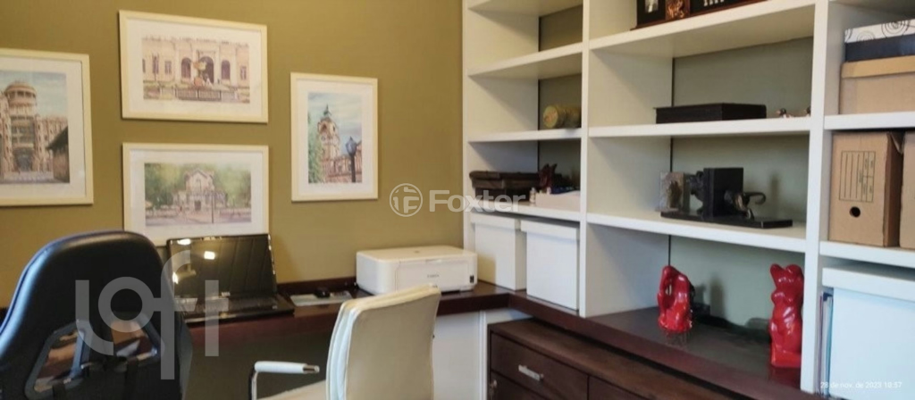 Casa de Condomínio à venda com 4 quartos, 249m² - Foto 1