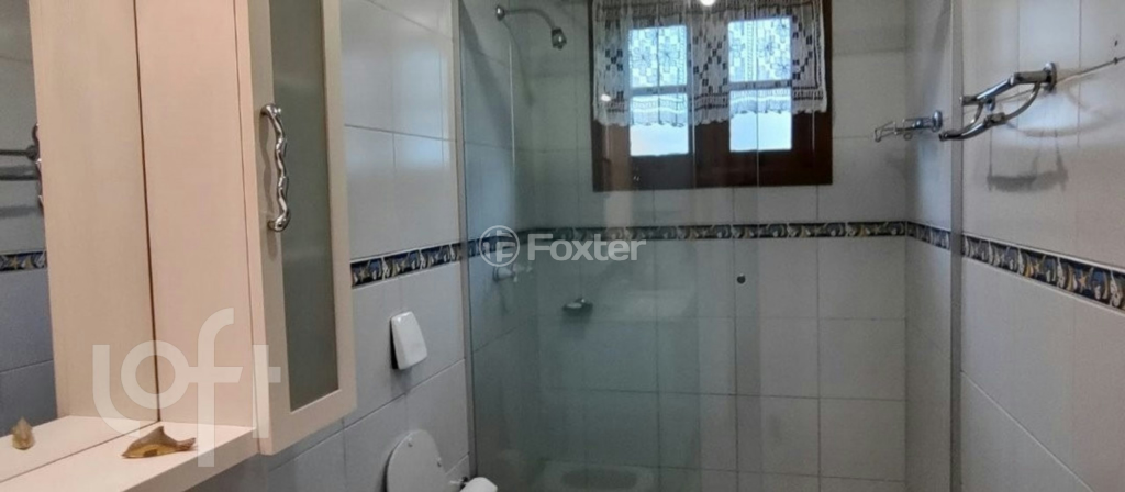 Casa de Condomínio à venda com 4 quartos, 249m² - Foto 3