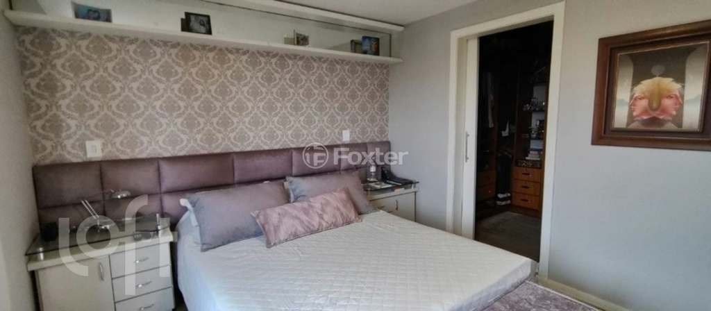 Casa de Condomínio à venda com 4 quartos, 249m² - Foto 17