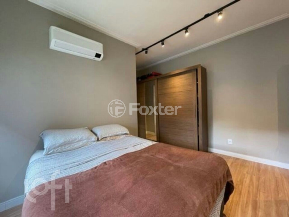 Casa à venda com 2 quartos, 160m² - Foto 13