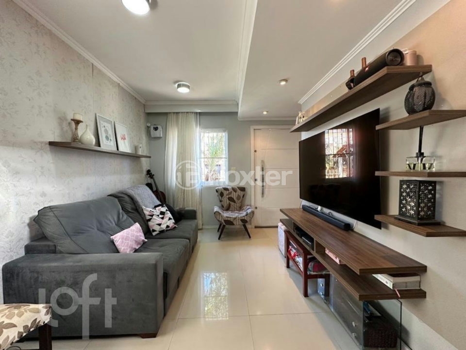 Casa à venda com 2 quartos, 75m² - Foto 1