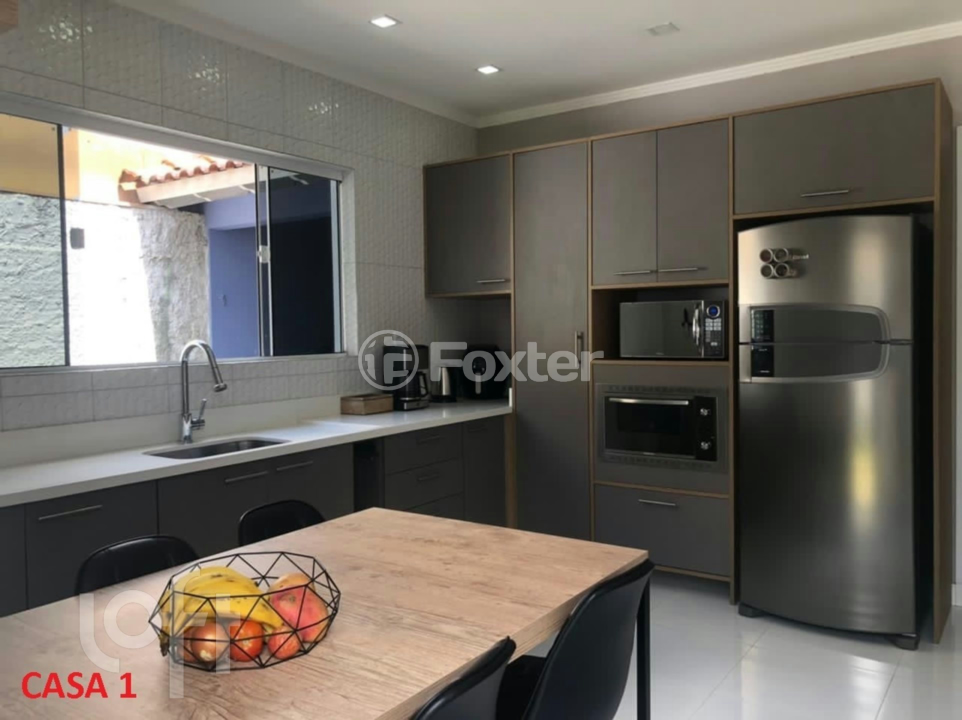 Casa à venda com 4 quartos, 160m² - Foto 8