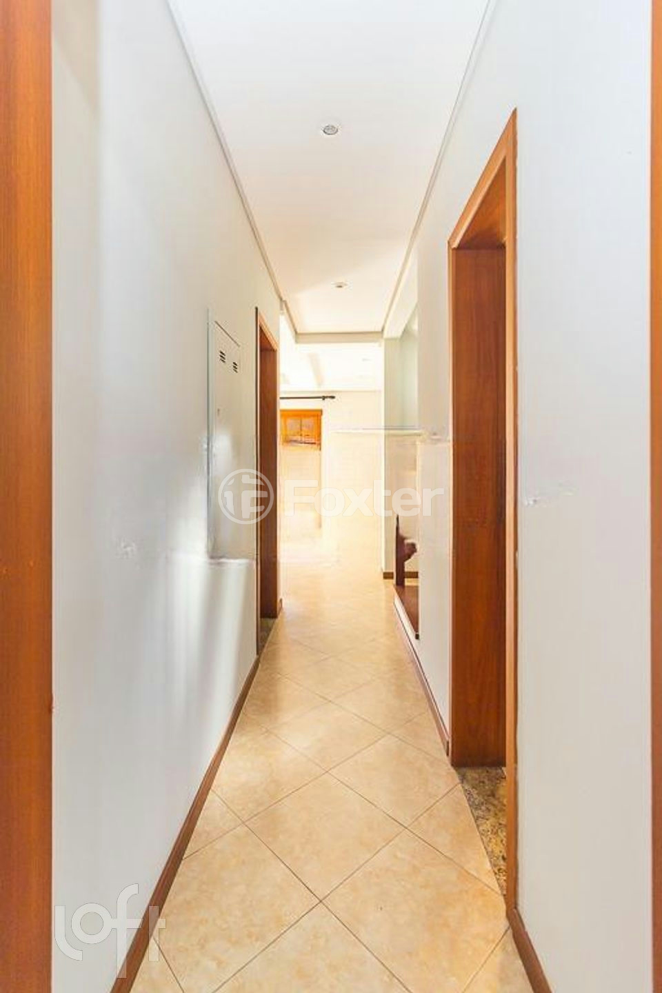 Casa à venda com 3 quartos, 204m² - Foto 8