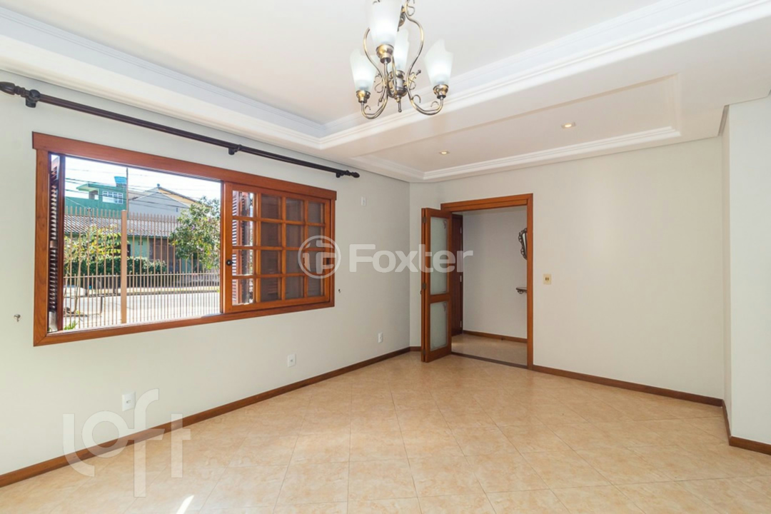 Casa à venda com 3 quartos, 204m² - Foto 4