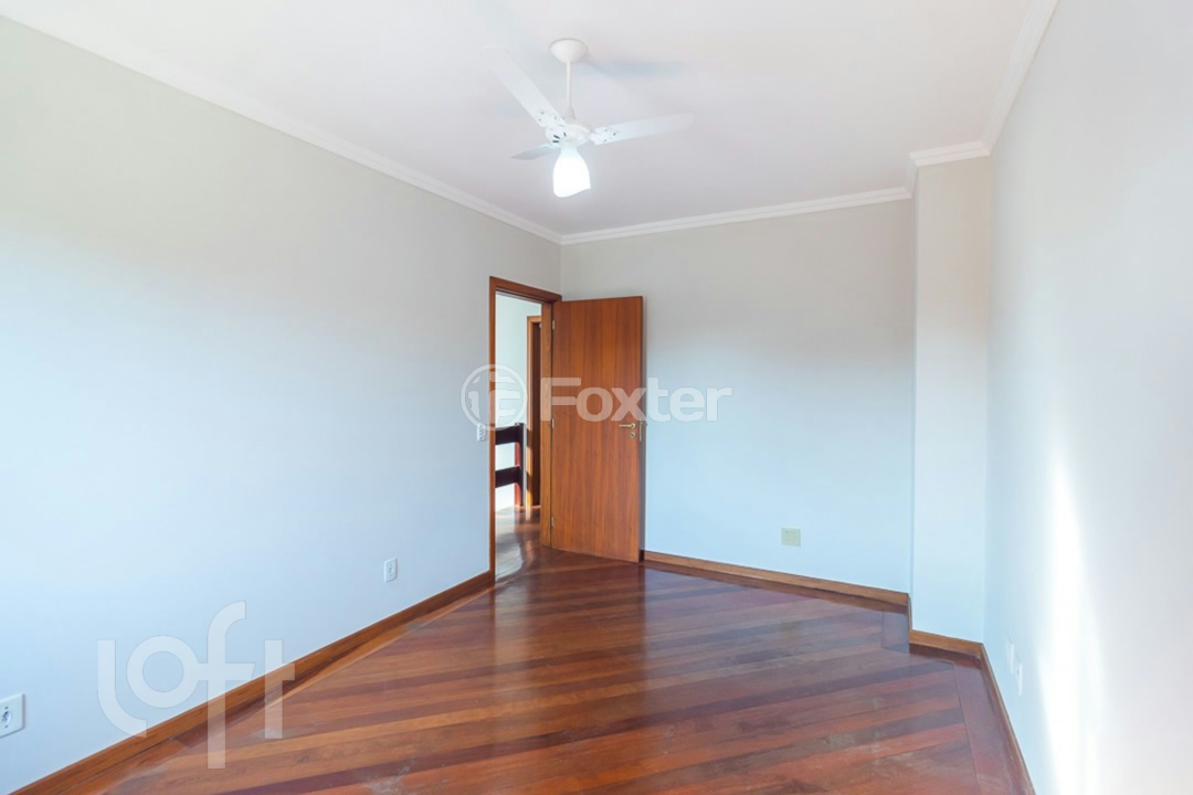 Casa à venda com 3 quartos, 204m² - Foto 16
