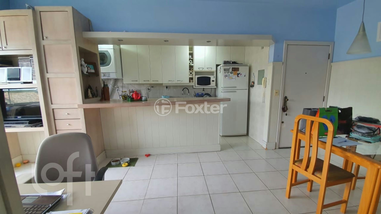 Apartamento à venda com 2 quartos, 60m² - Foto 18