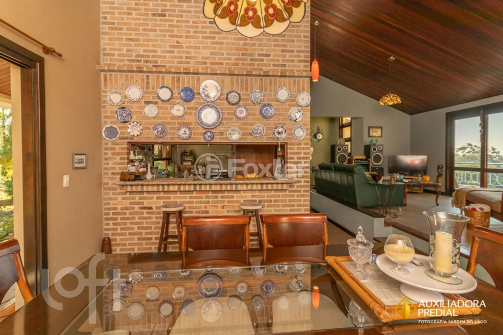 Casa de Condomínio à venda com 3 quartos, 240m² - Foto 7