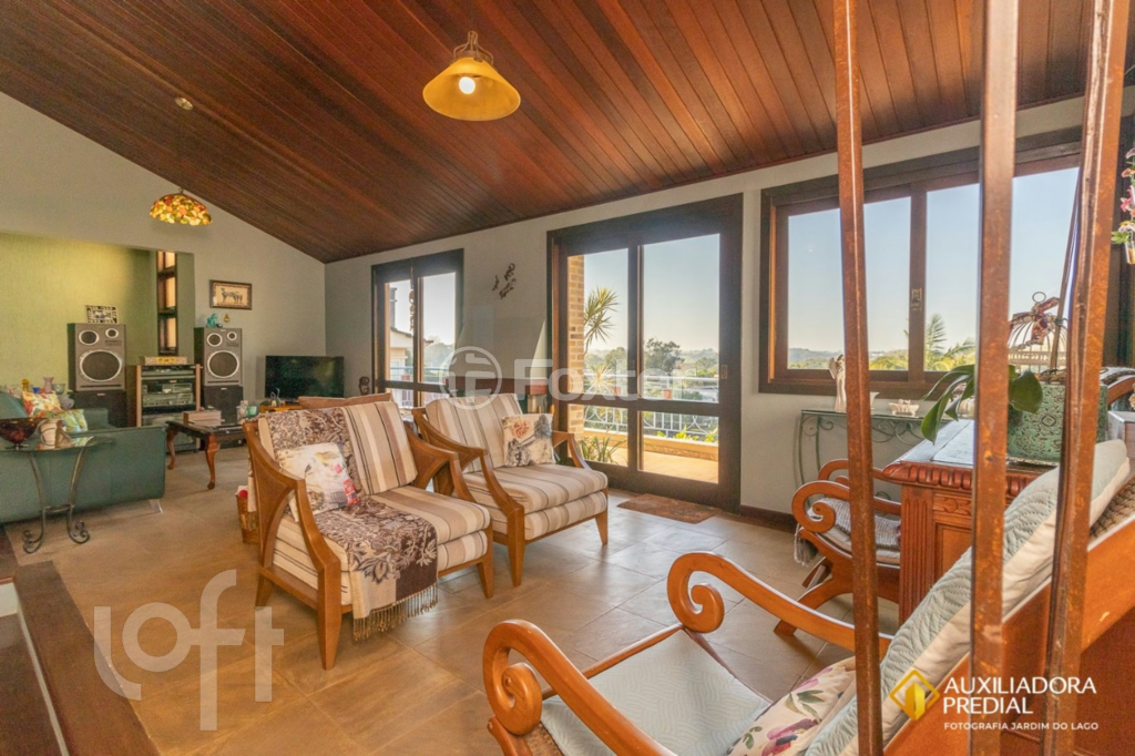 Casa de Condomínio à venda com 3 quartos, 240m² - Foto 6