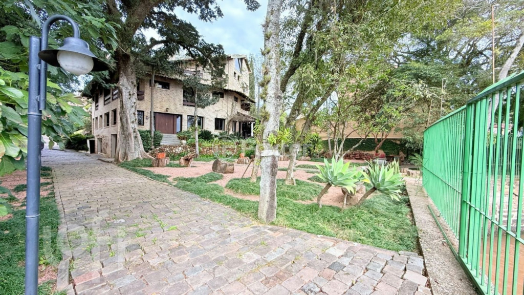 Casa de Condomínio à venda com 3 quartos, 331m² - Foto 48