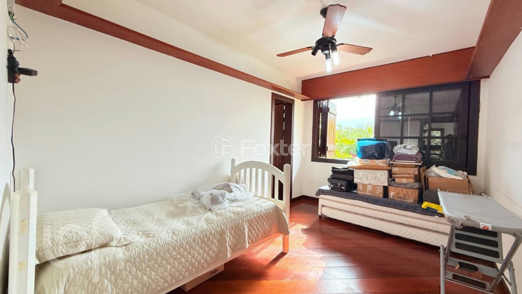 Casa de Condomínio à venda com 3 quartos, 331m² - Foto 11